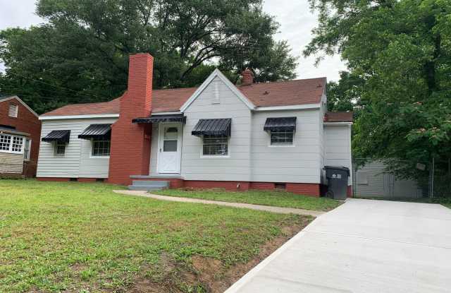 Charming and Modernized Three Bedroom Home in Enderly Park! photos photos