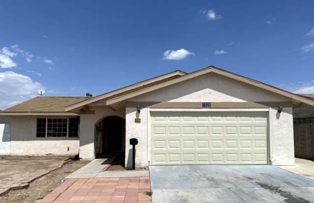 Spacious 1 story home in Spring Valley photos photos