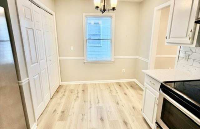 2512 Water Oak Drive Gallery 4