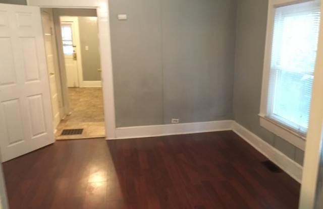 5329 Lynnville Avenue Gallery 3