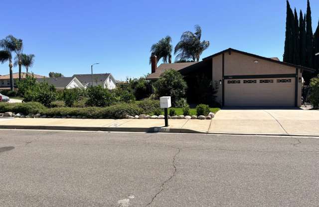 THIS HOUSE IS SPLIT  in a quiet Rancho Cucamonga neighborhood Gallery 1