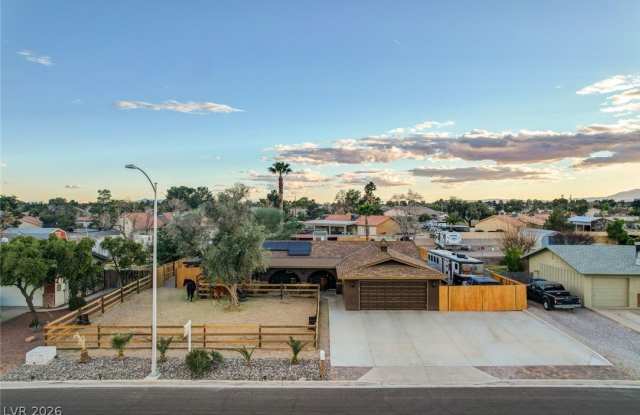 5305 Patricia Avenue Gallery 1