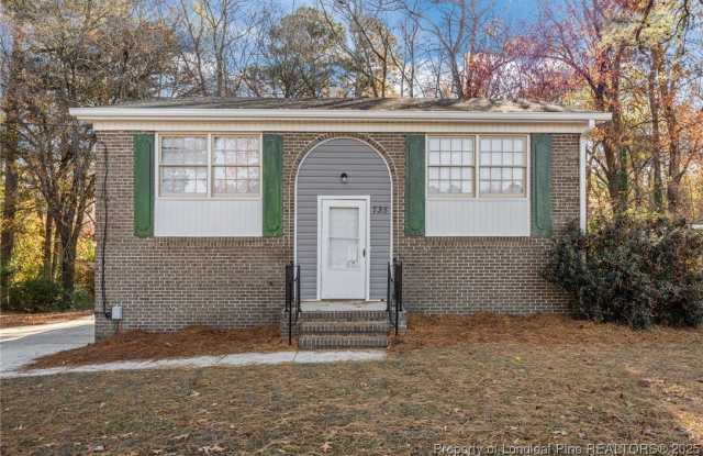 735 Ashbrook Road photos photos