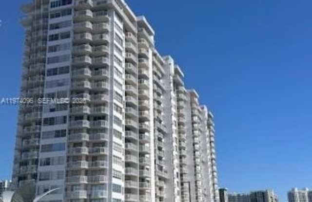 18051 Biscayne Blvd photos photos