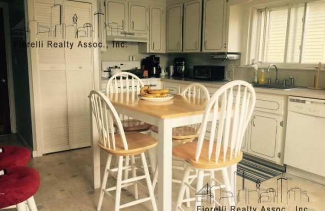 57 Saint Andrew Rd. Gallery 3