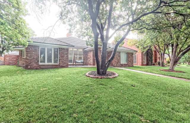 7720 BAUGHMAN Drive Gallery 2