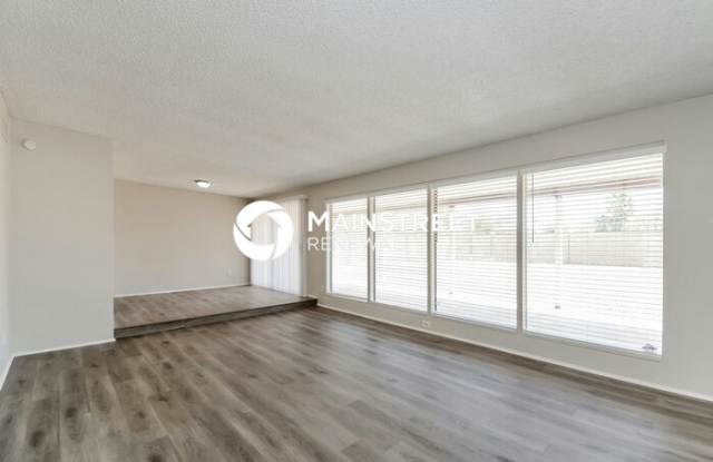 9722 East Golf Links Road Gallery 2