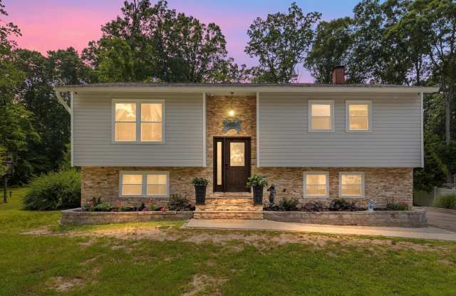 1215 HOLMEWOOD DRIVE photos photos