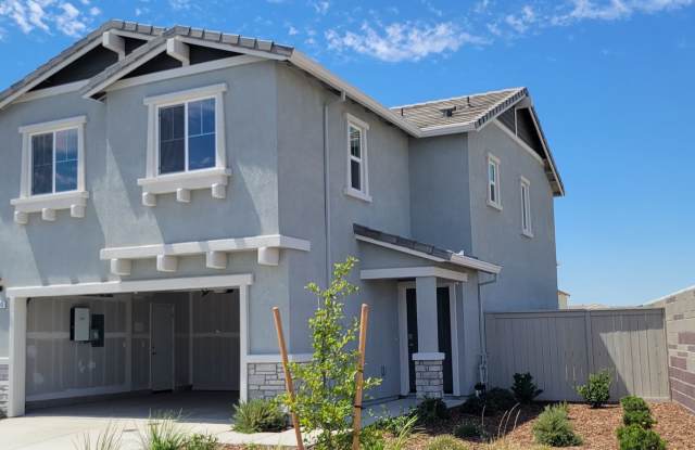 BRAND NEW (Solar) 4/2.5 Roseville! Please see marketing ad for viewings. photos photos