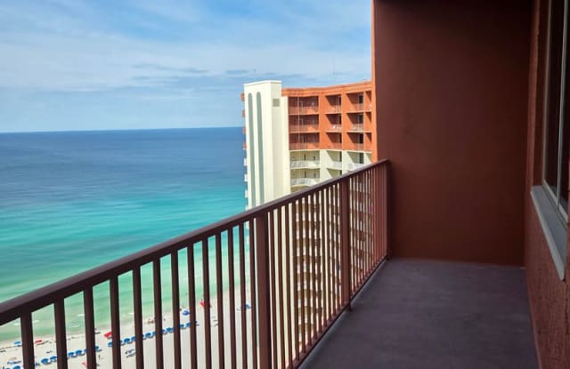 Gulf-Front Penthouse Living at The Shores of Panama – 1 Bed, 2 Bath Fully Furnished Condo! Gallery 3