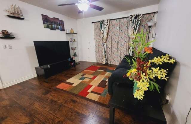 10749 Cleary Blvd. photos photos