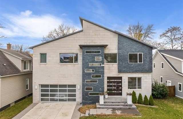 211 N Washington Avenue photos photos