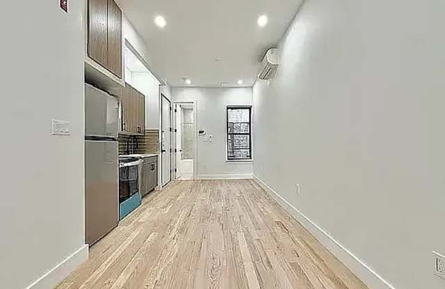 1332 Sterling Pl Apt 2B Gallery 1