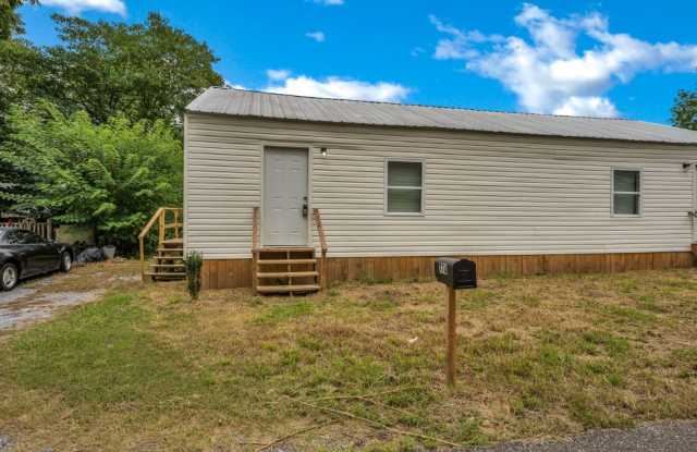 Cozy Childersburg Duplex! 2 Bed 1 Bath photos photos