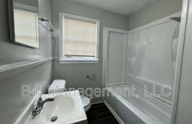 3039 9th Street photos photos