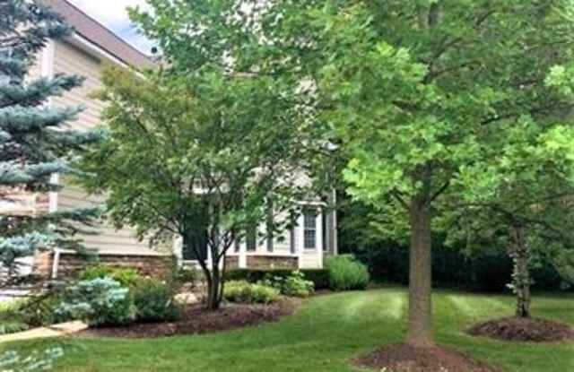 26298 FIELDSTONE Drive Gallery 2
