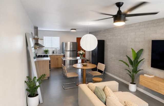 2731 E MONTECITO Avenue photos photos
