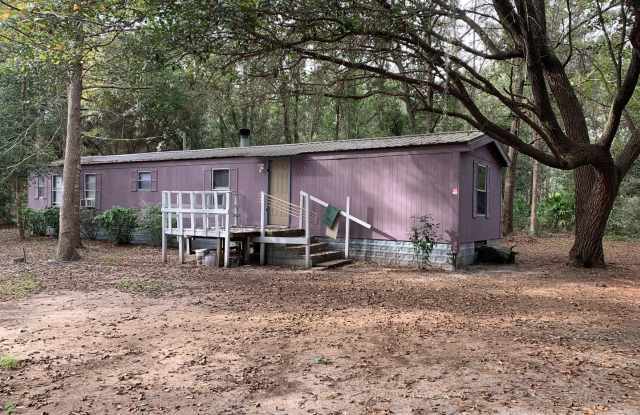 Coming soon 2 Bedroom 2 Bath Pet friendly home. photos photos