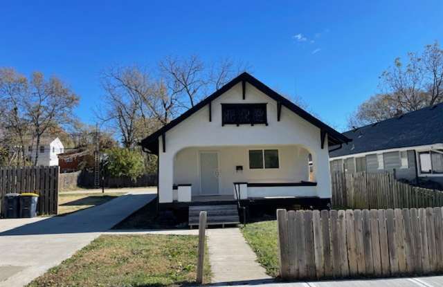 FULLY RENOVATED 3bd/1ba HOME!! - 3815 Bales Avenue, Kansas City, MO 64128