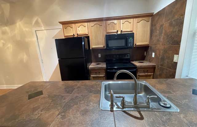 219 S Fairmount St, Apt 1 Gallery 2