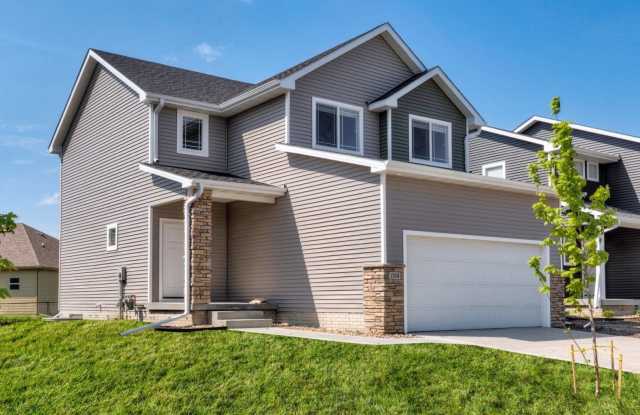 Beautiful Single Family Home in Altoona! photos photos