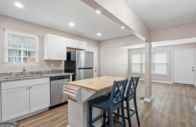 1799 Shirley Street SW Gallery 4