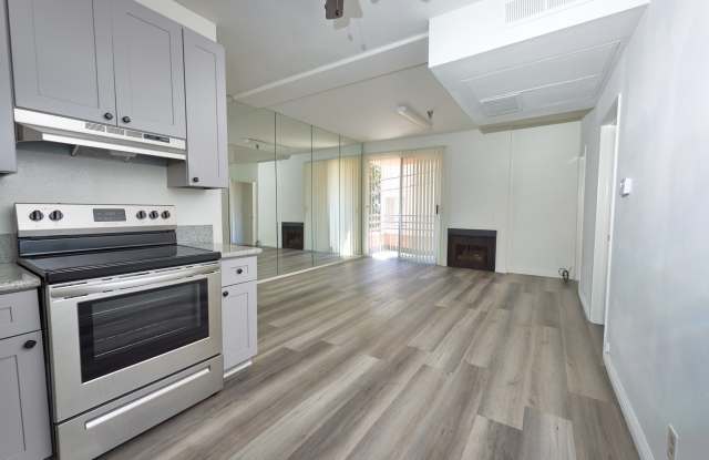 6510 La Mirada Ave photos photos