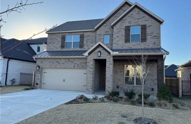 3004  S 14th  ST photos photos