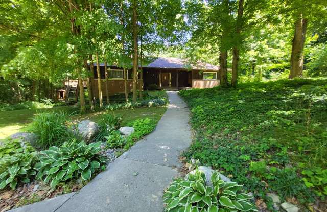 6211 Pokagon Rd photos photos