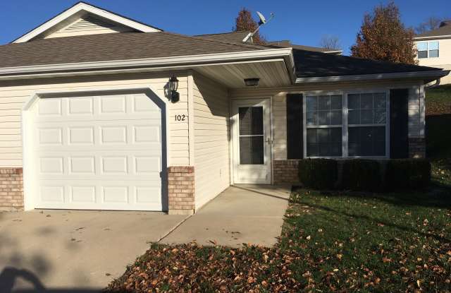 102 Spring Drive - 102 Spring Drive, Union, MO 63084