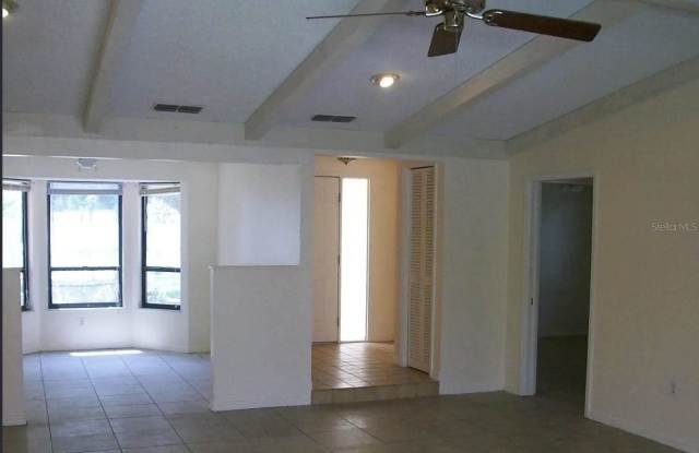 1649 Georgetowne Boulevard Gallery 2