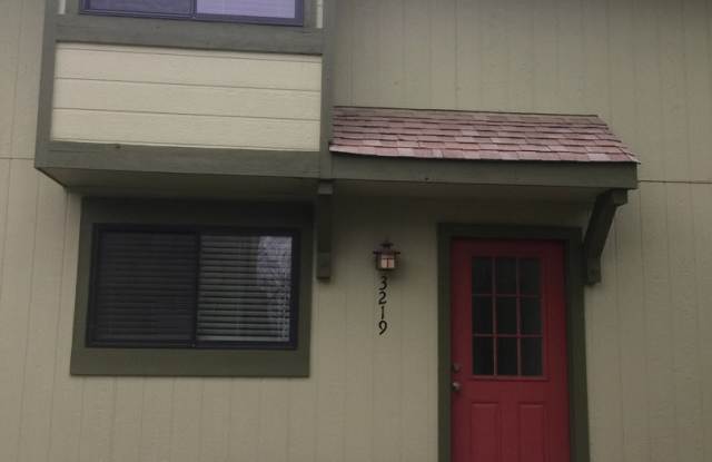 Two Bedroom Boulder Condo For Rent In Shanahan Ridge photos photos
