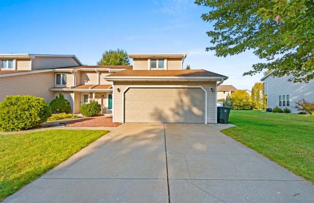 Convenient Ashwaubenon location! PETS WELCOME Gallery 3