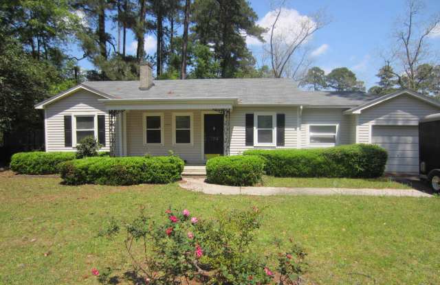 Charming 3 Bedroom 1 Bathroom in Valdosta photos photos