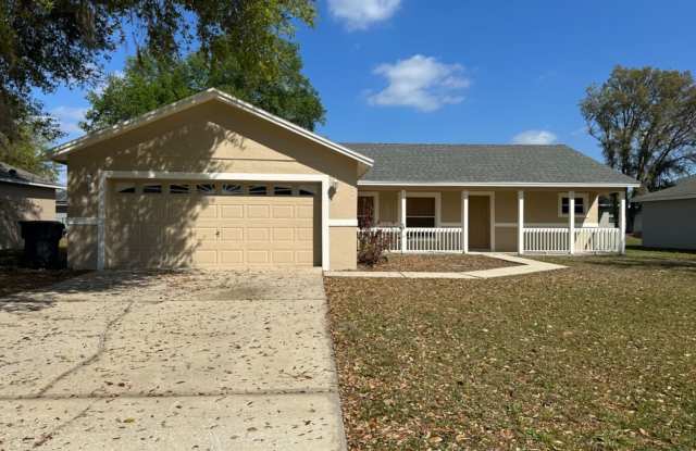 Spacious 4-Bed Home in Poinciana – Prime Location, Ready for You!Best Deal Around! photos photos