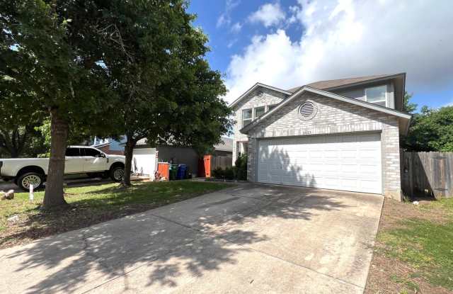 Spacious 2 Story 3 bedrooms 2.5 bathrooms home for rent in Cedar Park, TX Gallery 2
