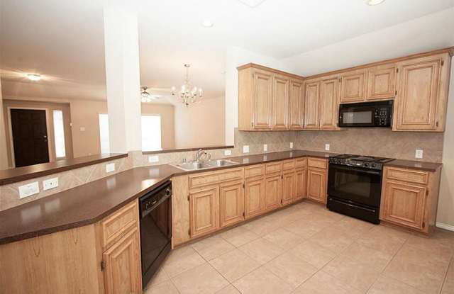 2911 Autumnbrook Lane Gallery 3