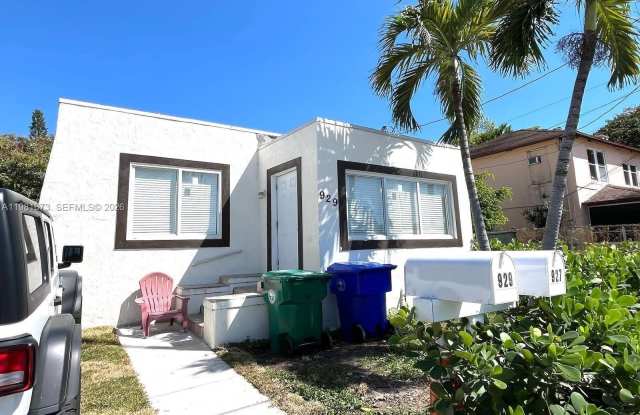 929 SW 12th Ave photos photos