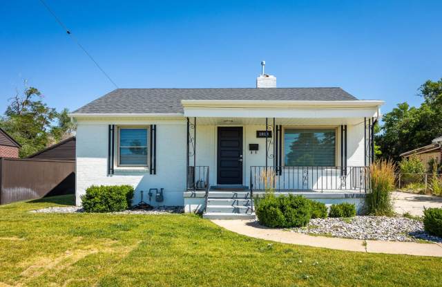 Updated and Bright Home with Yard photos photos