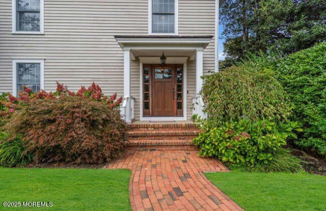 8 Glenwood Place Gallery 3