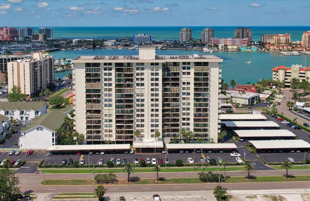400 ISLAND Way Gallery 1