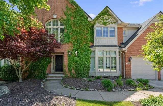 2962 Pheasant Ring Drive Gallery 2