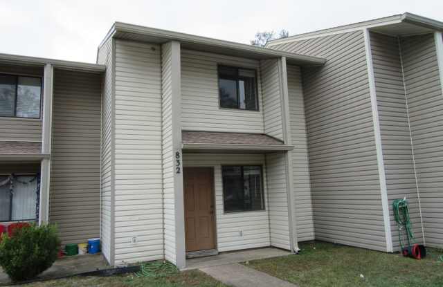 832 West. St. photos photos