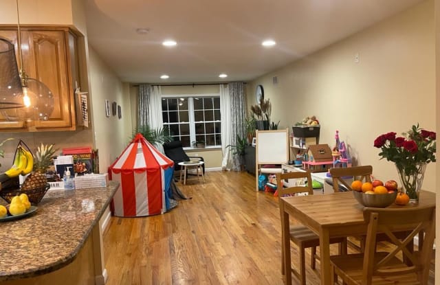 72 WEBSTER AVE - 72 Webster Avenue, Jersey City, NJ 07307