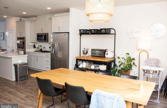 6408 47TH ST - 6408 47th Street, Riverdale Park, MD 20737