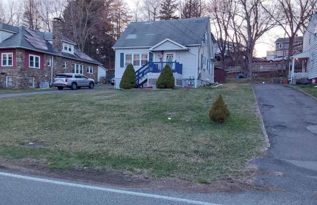 11 McElroy Place photos photos
