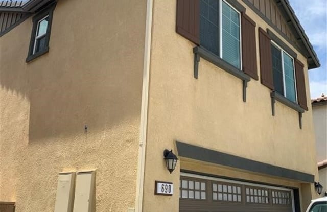 690 Huron Drive - 690 Huron Drive, Claremont, CA 91711