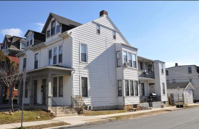 444 Park St photos photos