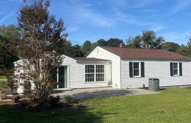 925 WATERS Avenue photos photos