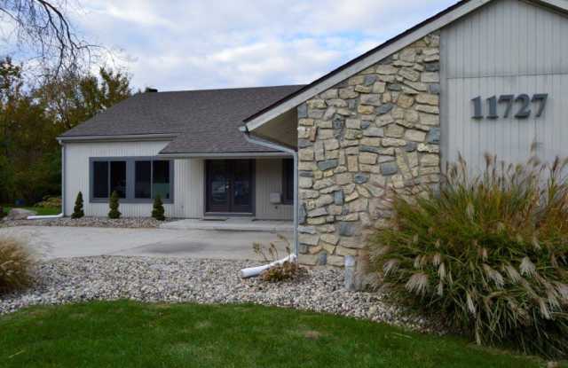 11727 Trail End Gallery 2